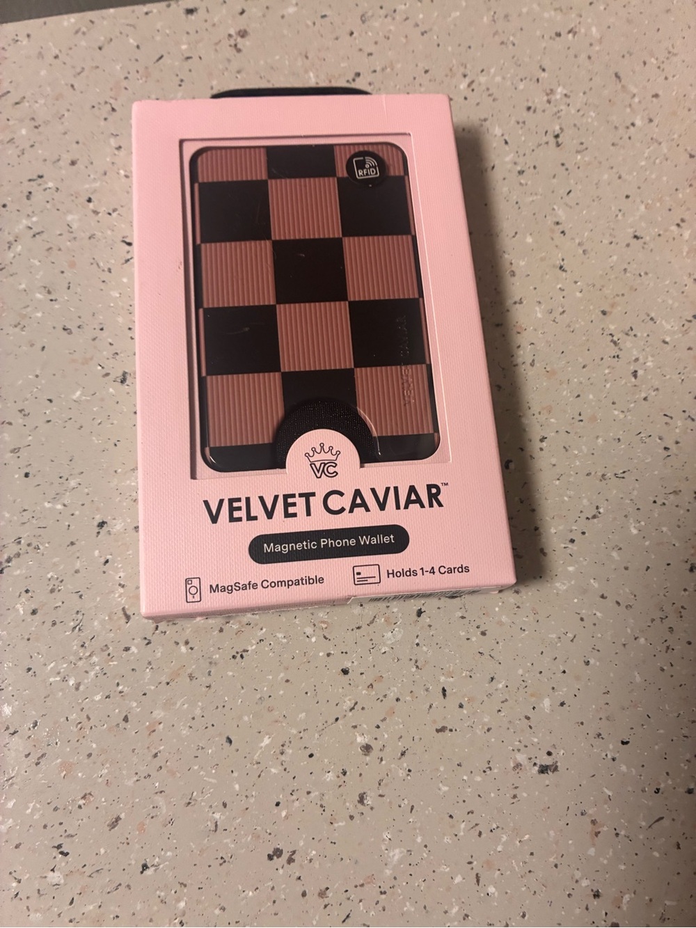 Velvet Caviar Magnetic Phone Wallet - Pink